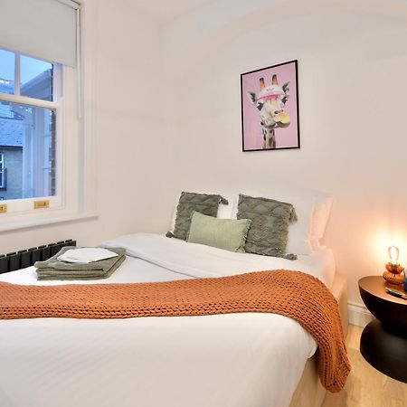 Newly Refurbished W/ River Views Londyn Zewnętrze zdjęcie