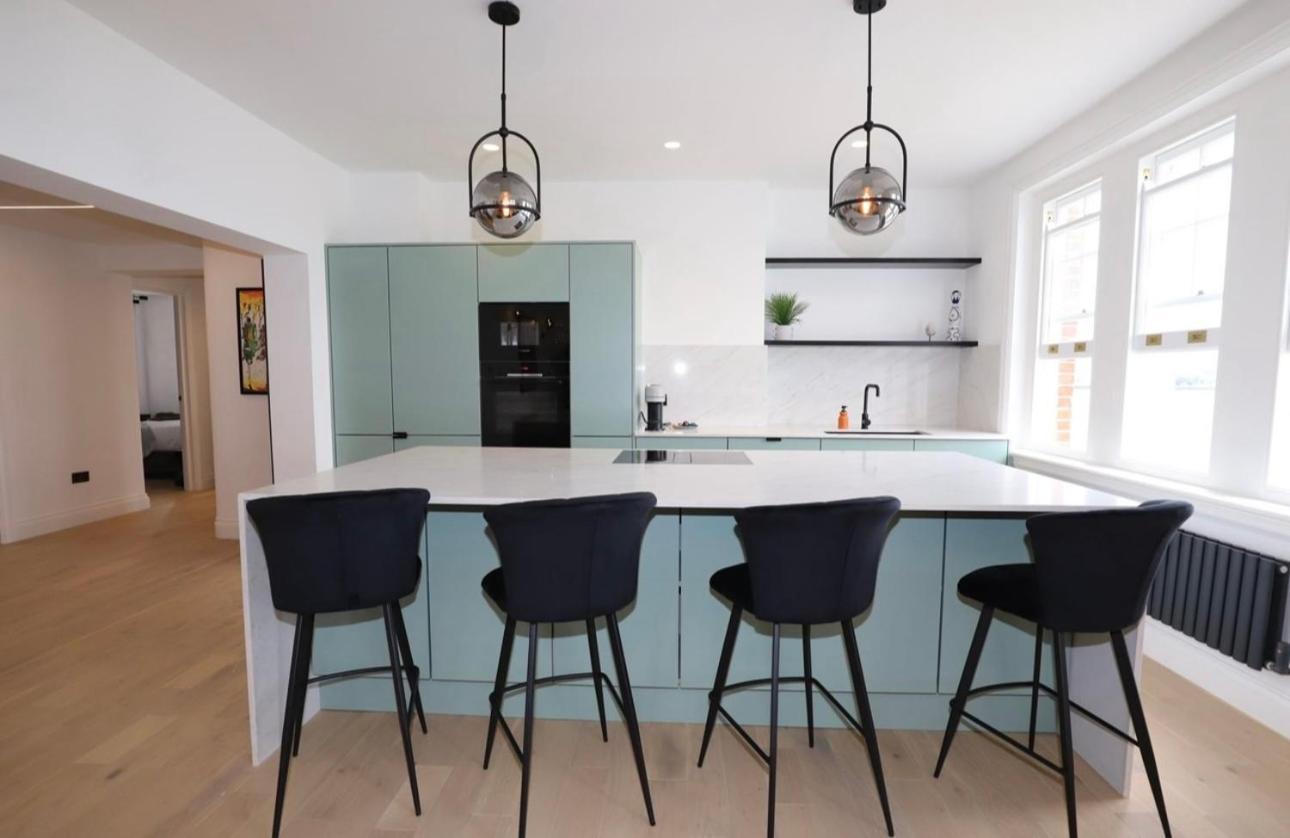 Newly Refurbished W/ River Views Londyn Zewnętrze zdjęcie