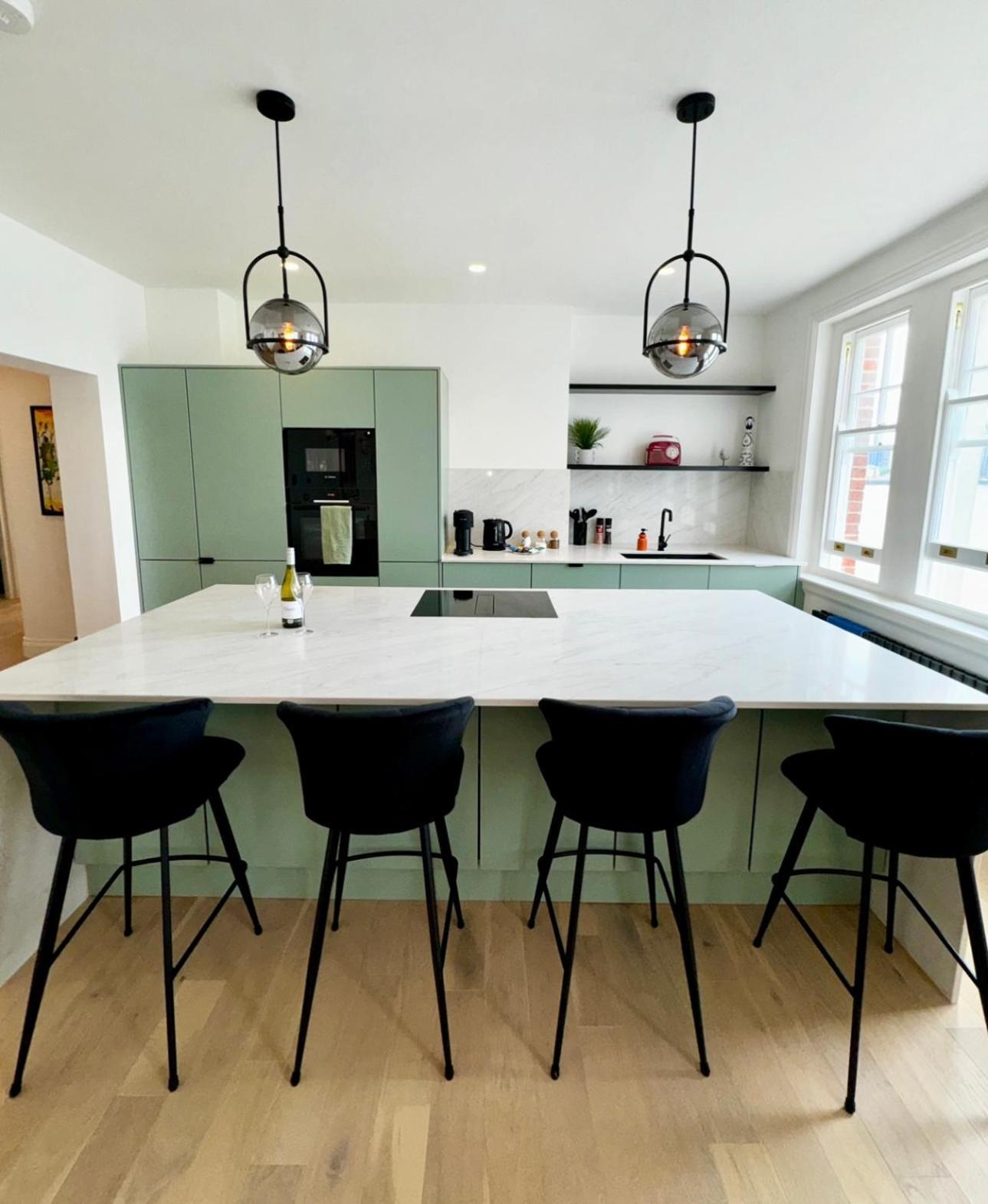 Newly Refurbished W/ River Views Londyn Zewnętrze zdjęcie